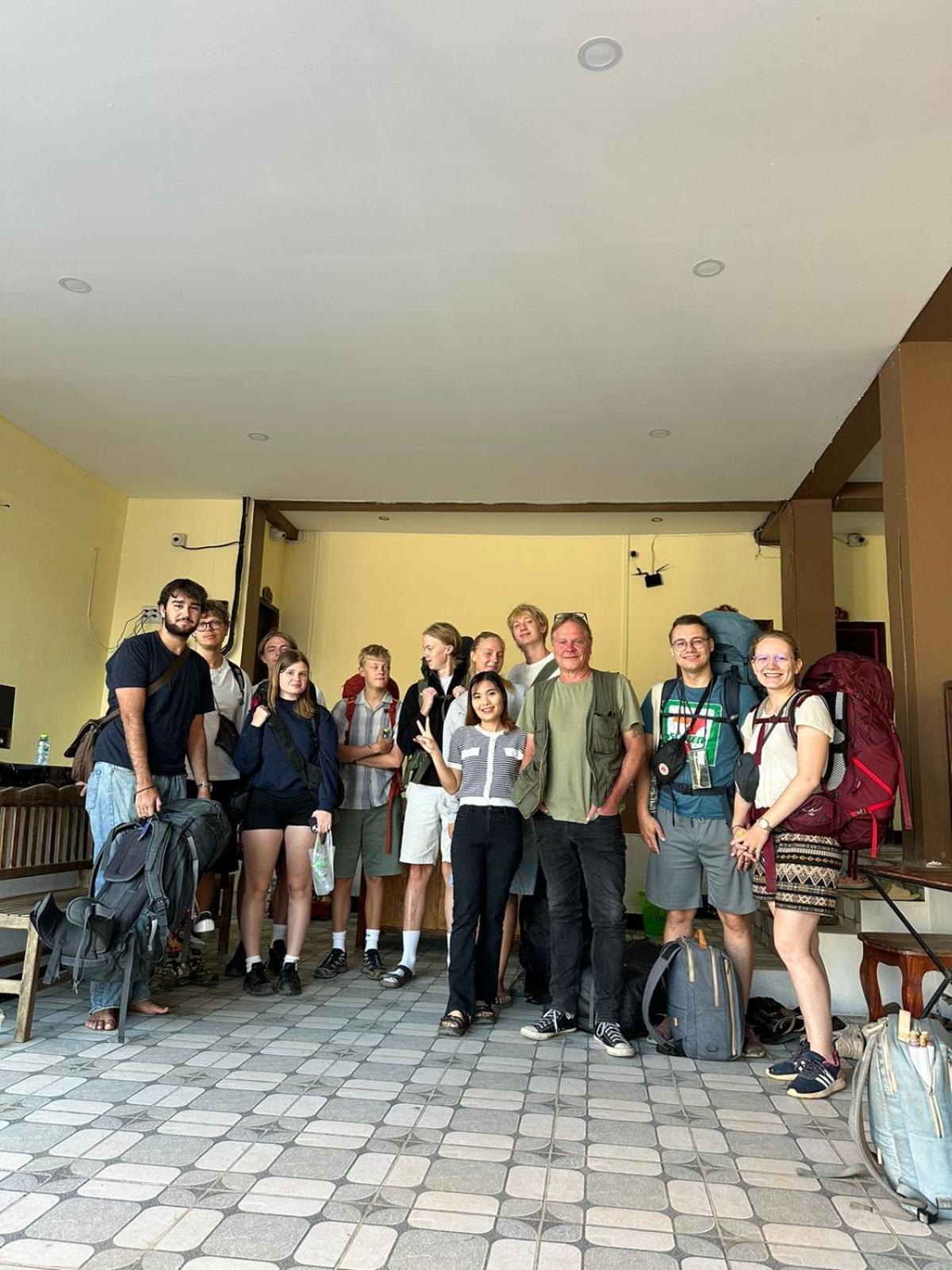Vang Vieng Global Hostel Екстер'єр фото