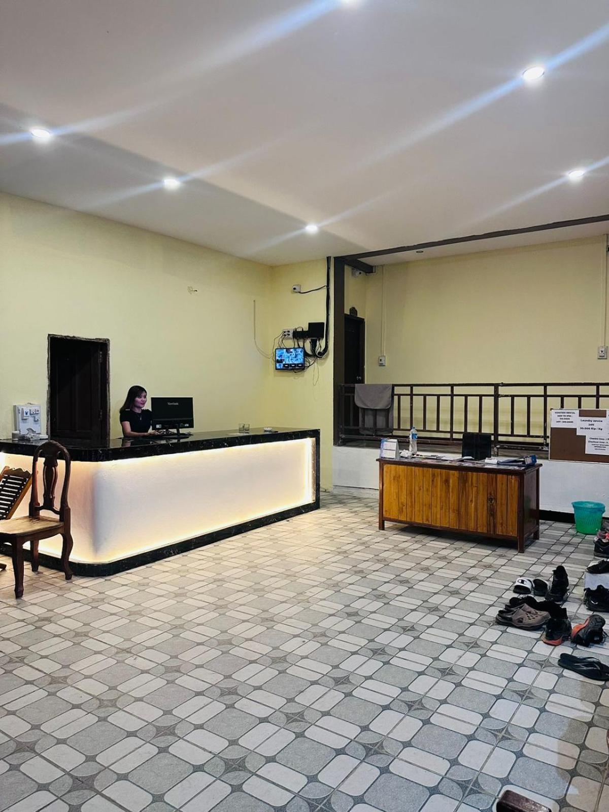 Vang Vieng Global Hostel Екстер'єр фото
