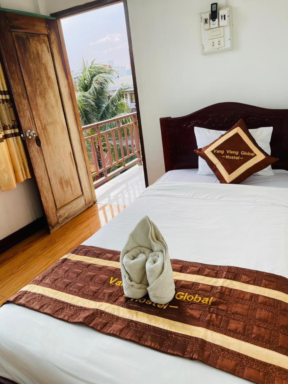 Vang Vieng Global Hostel Екстер'єр фото