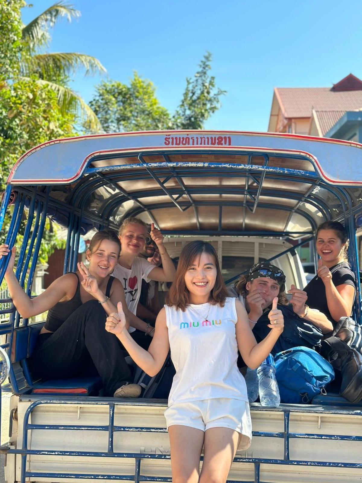Vang Vieng Global Hostel Екстер'єр фото